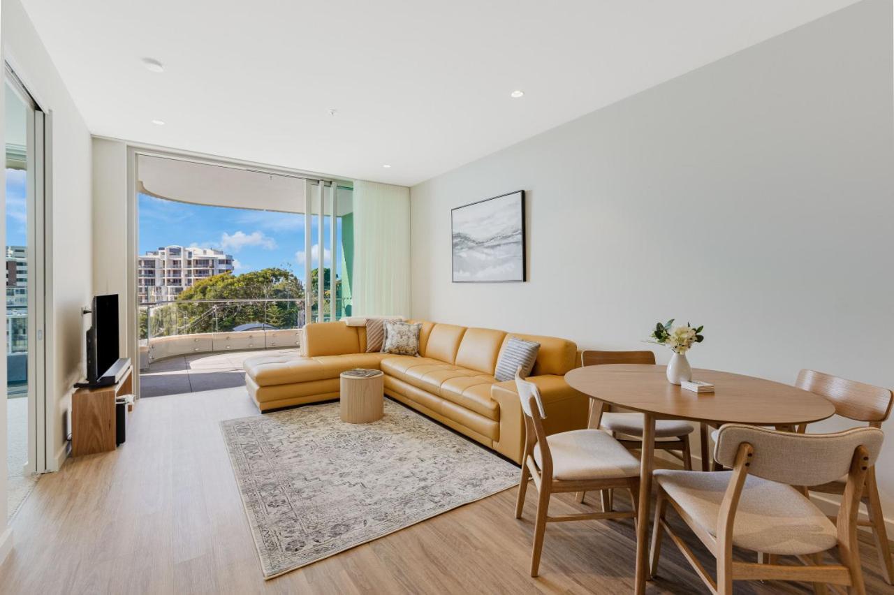 Apartment Kirra Coastal Luxe Retreat Gold Coast